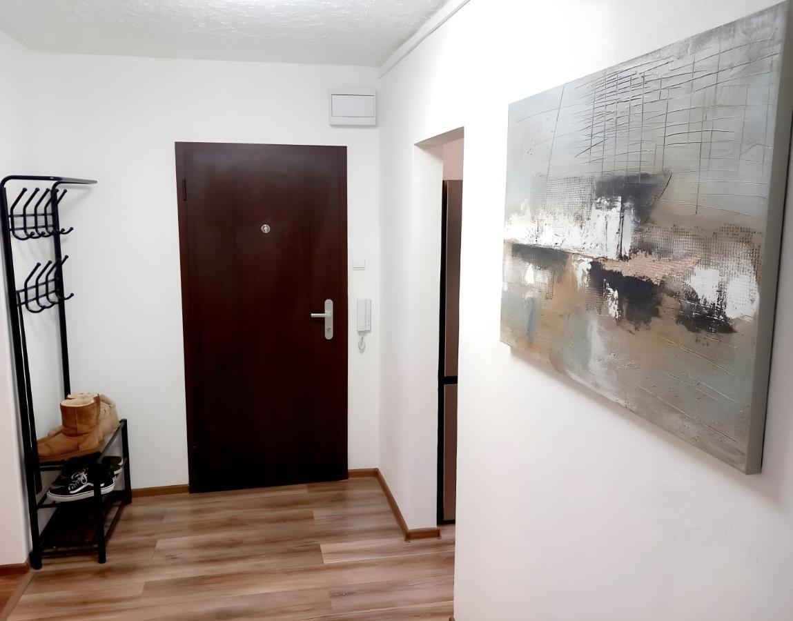 Stylovy Apartman V Samorine Eksteriør billede
